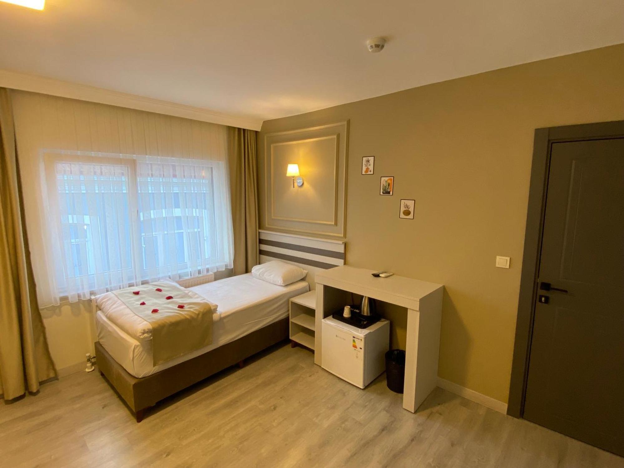Grandaura Edirne Hotel ภายนอก รูปภาพ